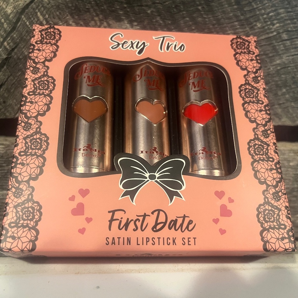 Italia Deluxe First Date lipstick